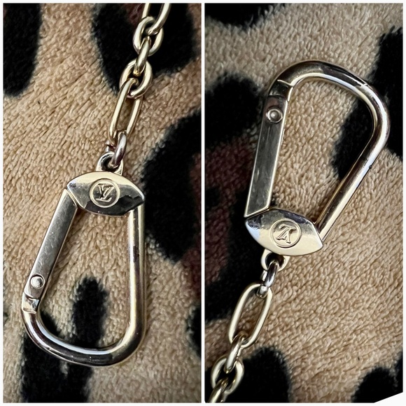 👑✅PRICE FIRM✅NO OFFERS👑AUTHENTIC Louis Vuitton Red Key Card Wallet Pouch - Picture 9 of 17